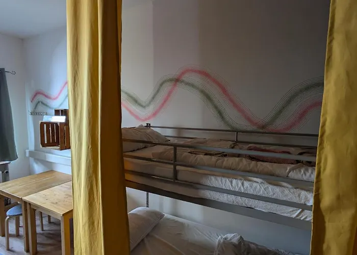 Hostel Tres Schick